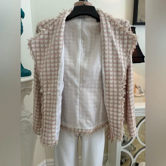 Pink & Cream Tweed Frayed-Trim Blazer Jacket - Picture 6 of 13
